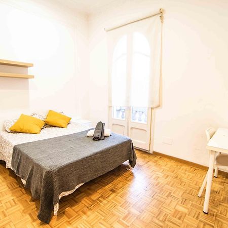 Balmes Private Rooms Barcelona Exterior foto
