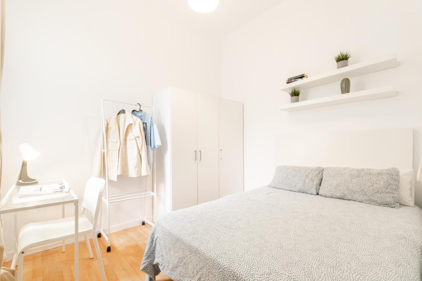 Balmes Private Rooms Barcelona Exterior foto