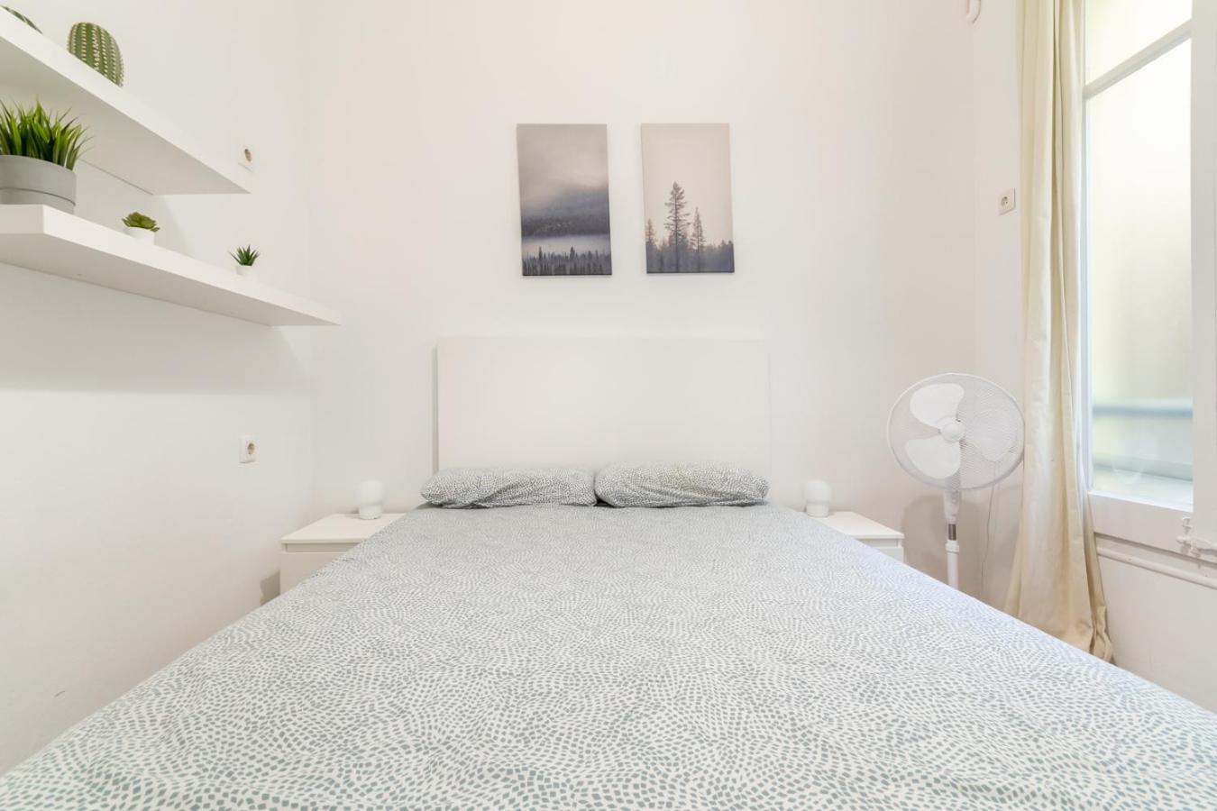 Balmes Private Rooms Barcelona Exterior foto